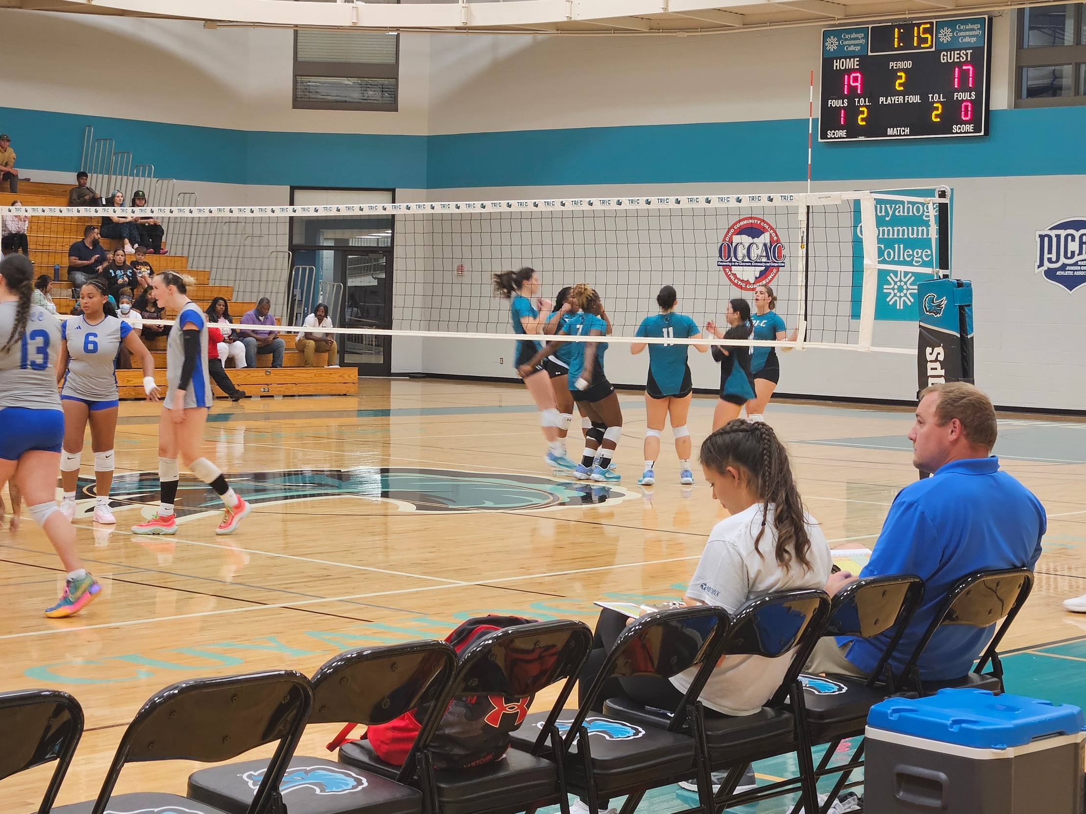 The Triceratops Volleyball team Opens OCCAC Play with Dominant Sweep